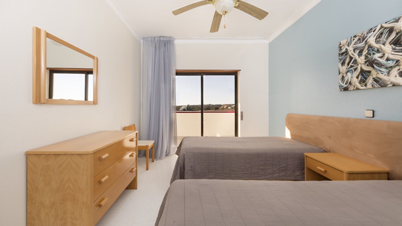 Photo of Bedroom in Alporchinhos