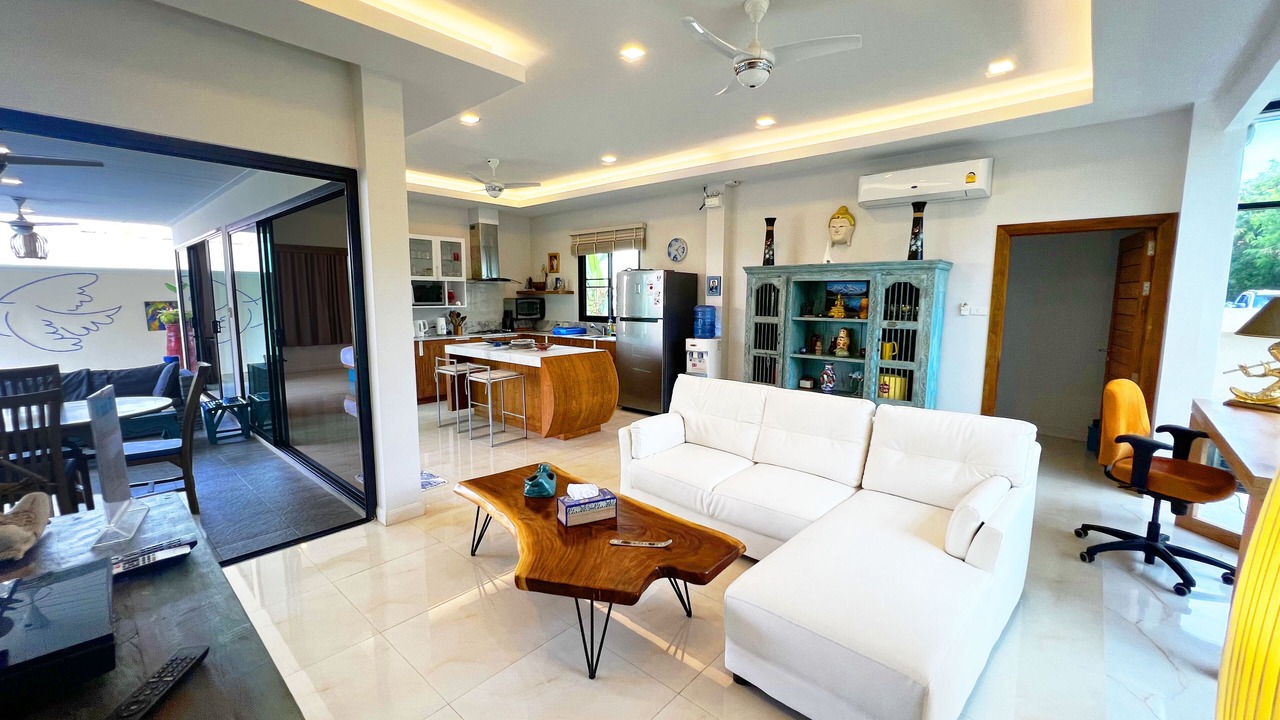 Photo of Livingroom in Rawai