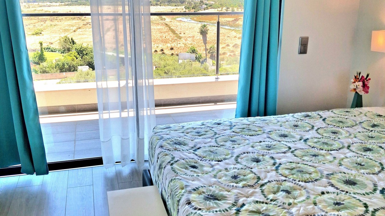 Photo of Bedroom in Portimao