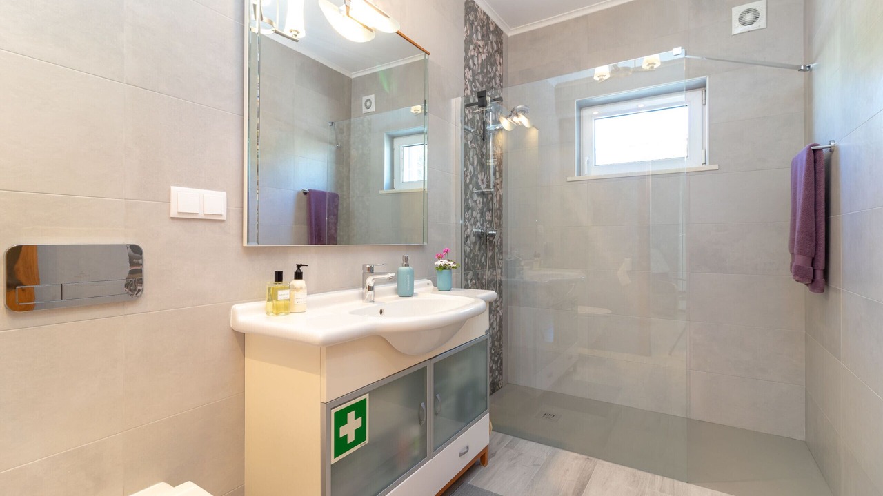 Photo of Bathroom in Vale de Covo