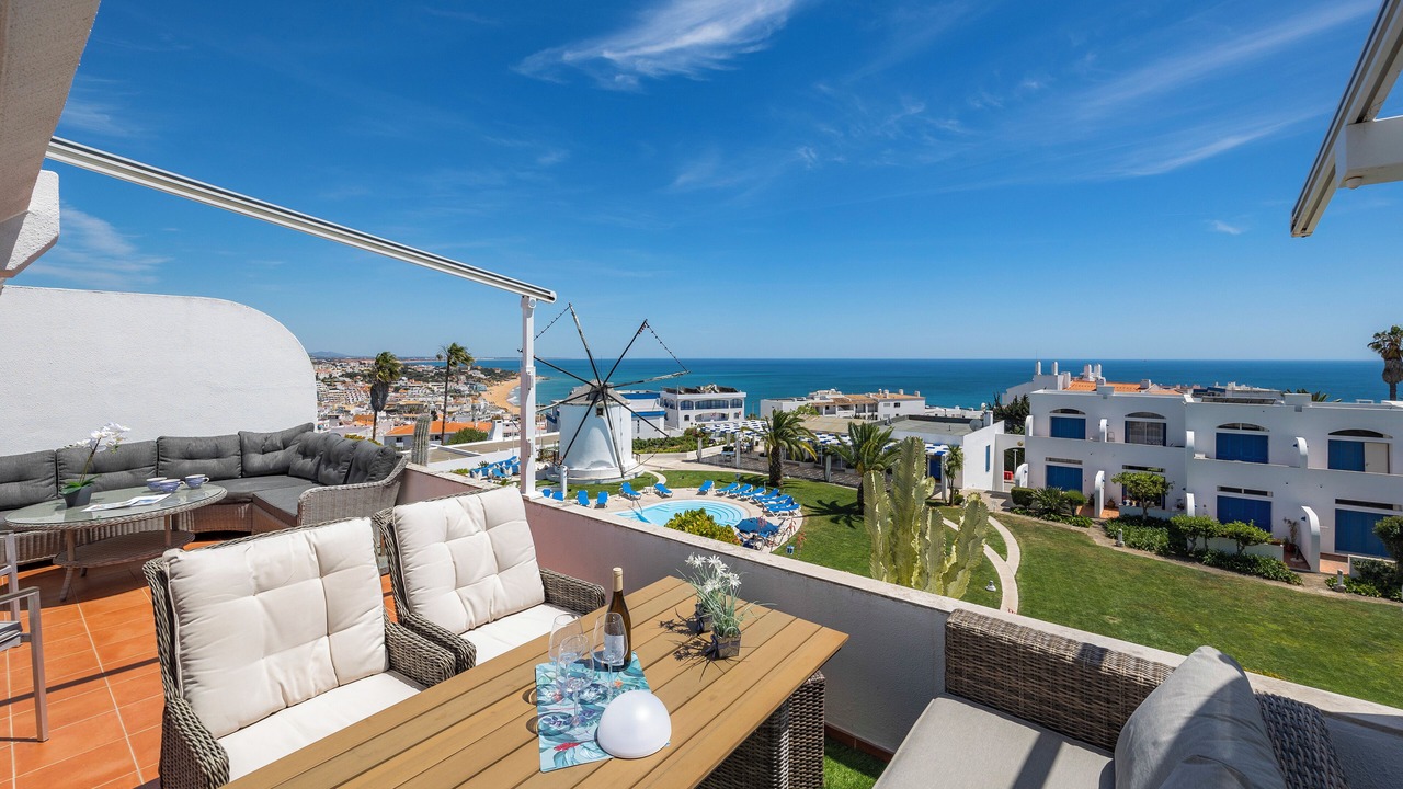 Photo of Outdoor in Calicos