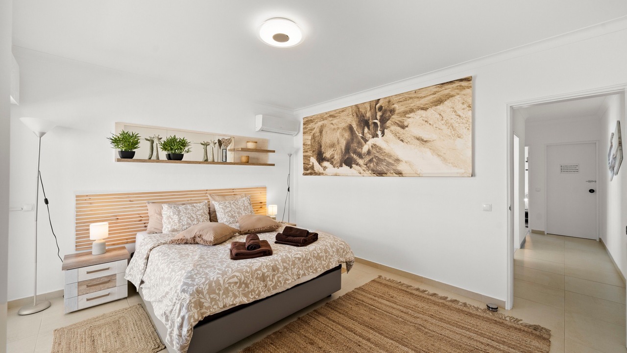 Photo of Bedroom in Praia da Rocha