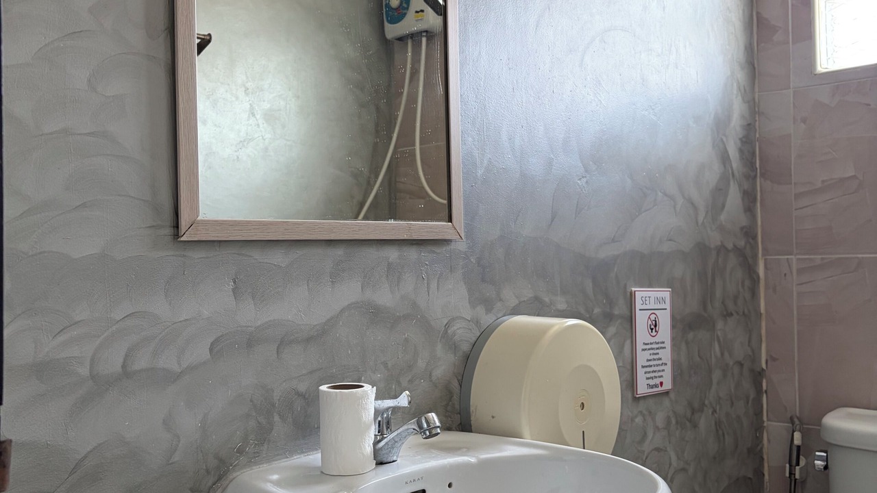 Photo of Bathroom in Kata