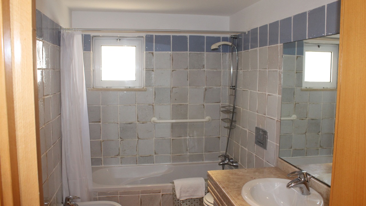 Photo of Bathroom in Portimao