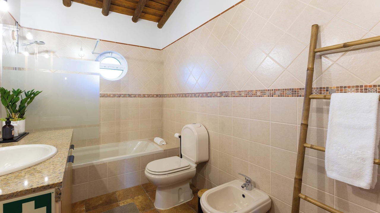 Photo of Bathroom in Ferreira do Alentejo