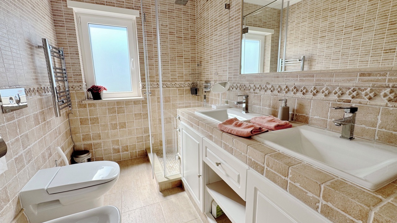 Photo of Bathroom in Luz