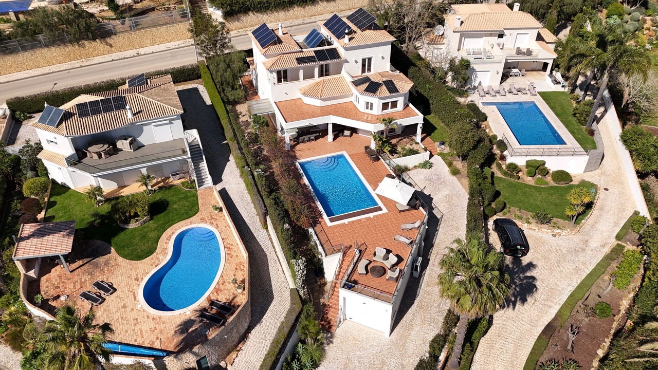 Photo of Outdoor in Luz
