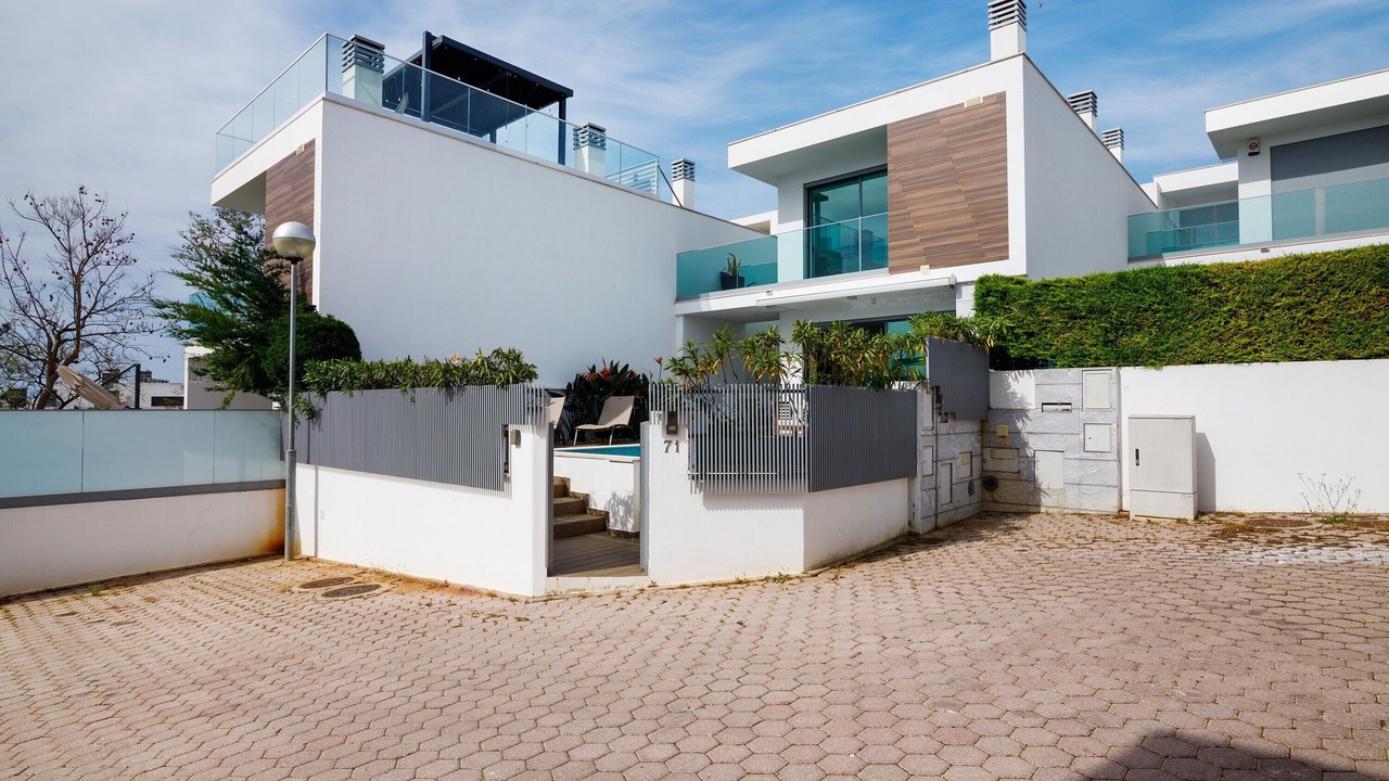 Photo of Outdoor in Correeira
