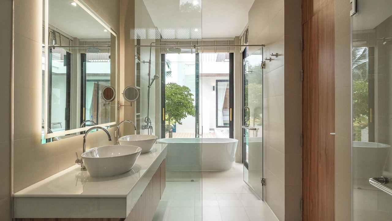 Photo of Bathroom in Thep Kasattri