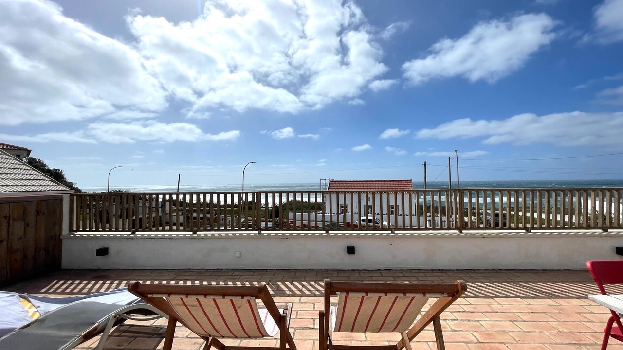 Photo of Patio Balcony in Praia das Macas