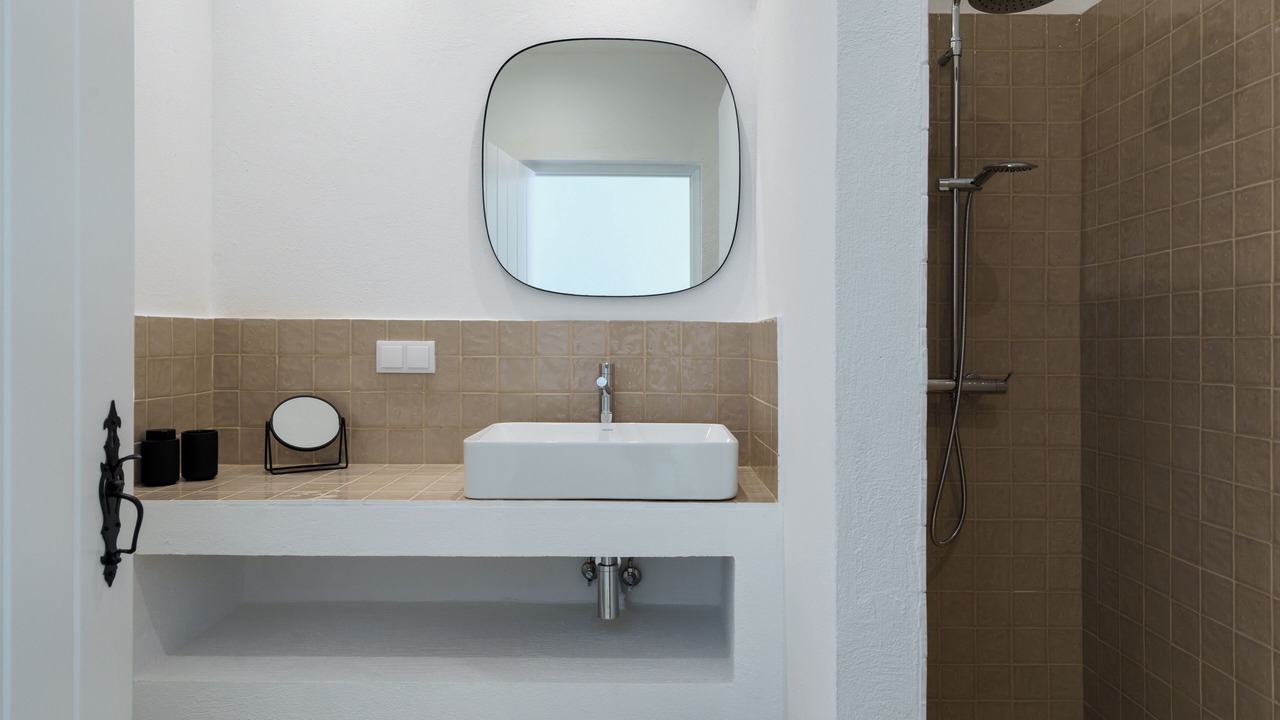 Photo of Bathroom in Charneca
