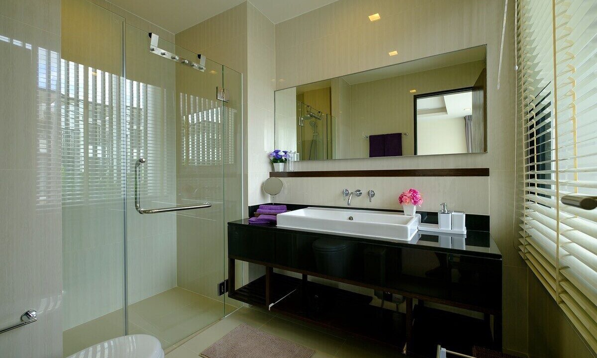 Photo of Bathroom in Laguna