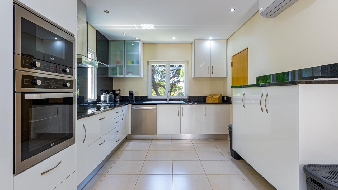 Photo of Kitchen in Aldeia das Acoteias
