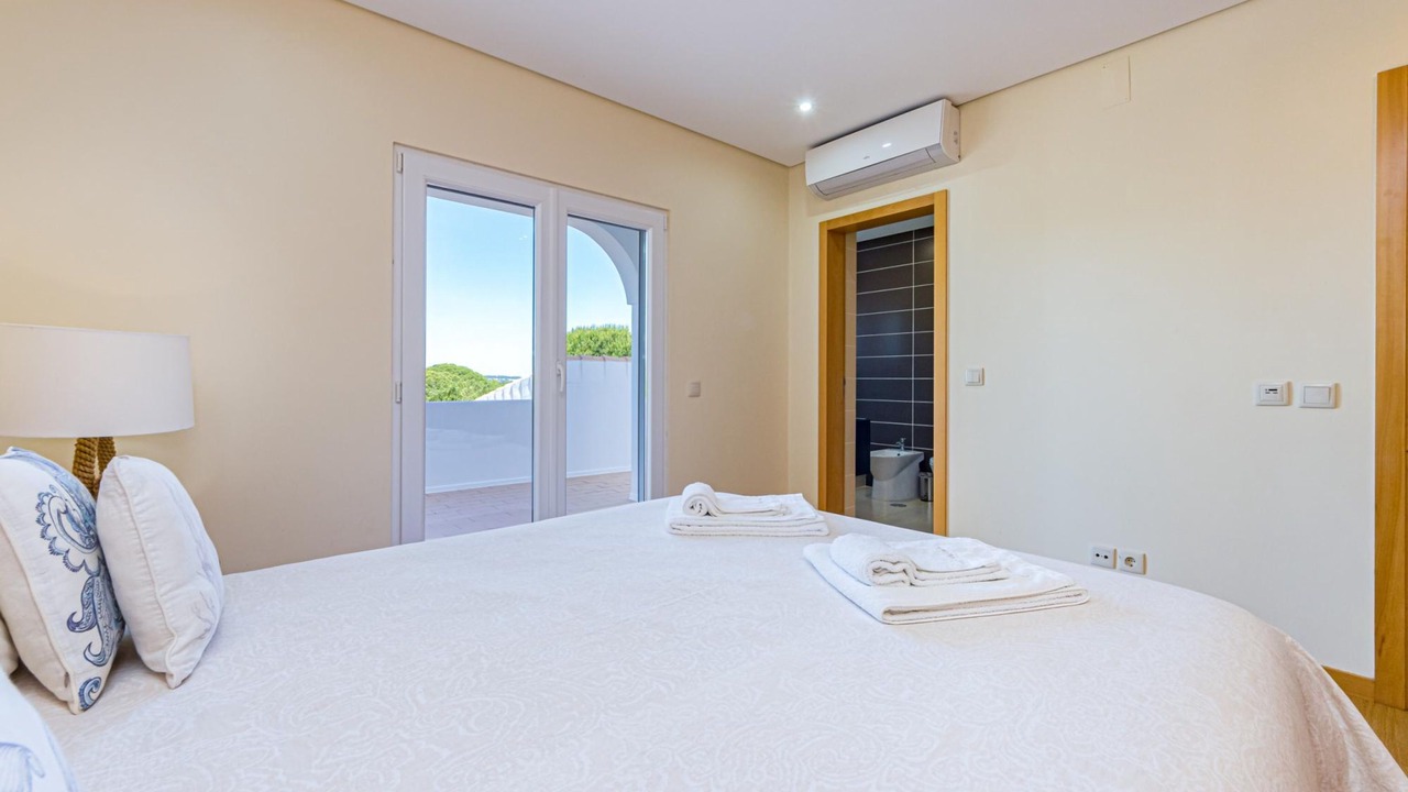 Photo of Bedroom in Aldeia das Acoteias