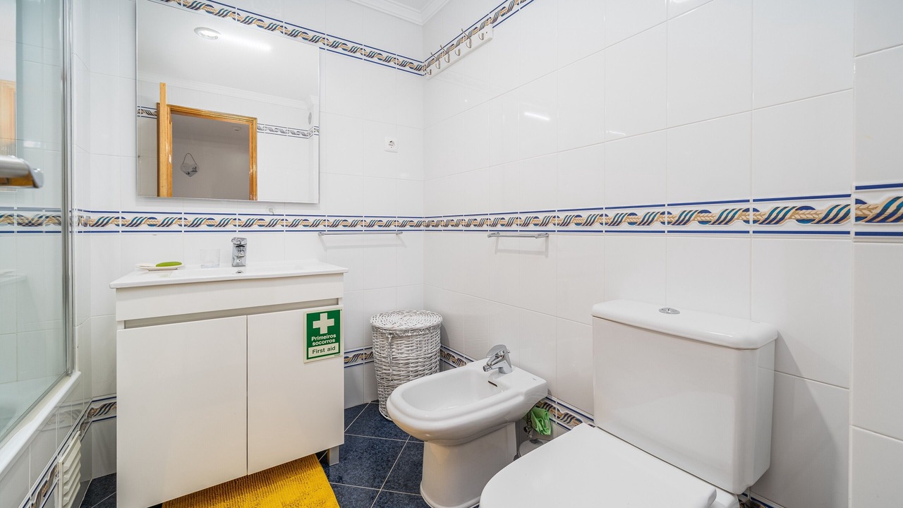 Photo of Bathroom in Alporchinhos