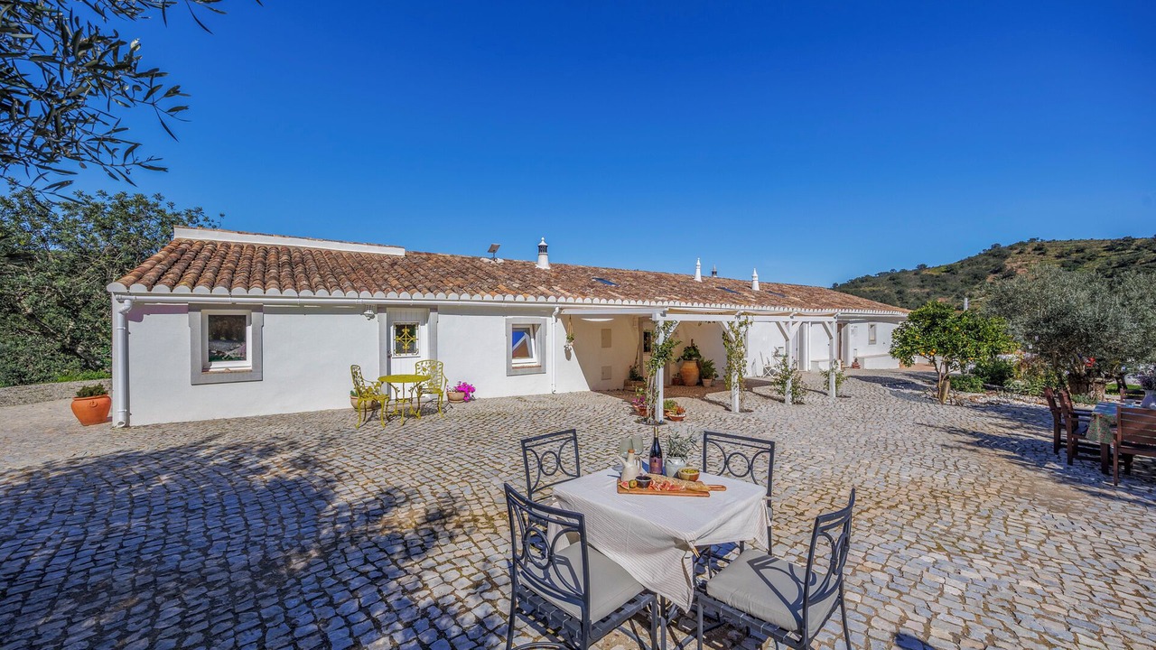 Photo of Outdoor in Santa Catarina da Fonte do Bispo