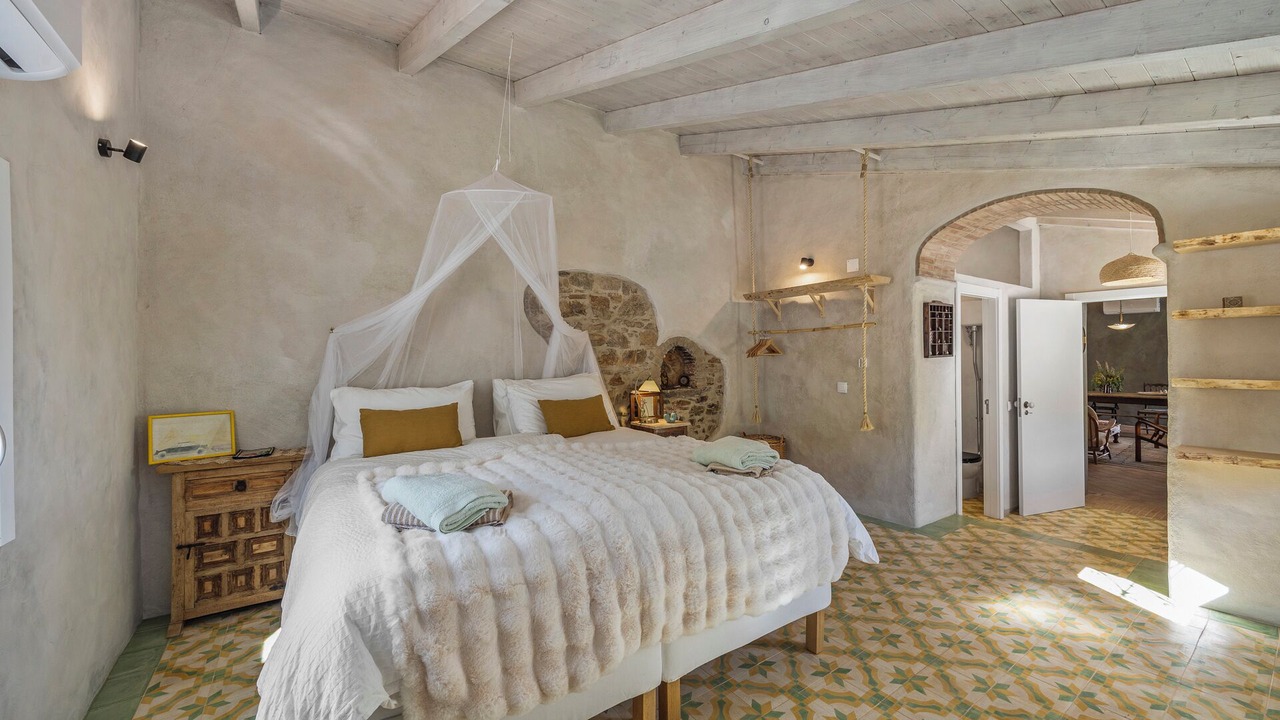 Photo of Bedroom in Santa Catarina da Fonte do Bispo