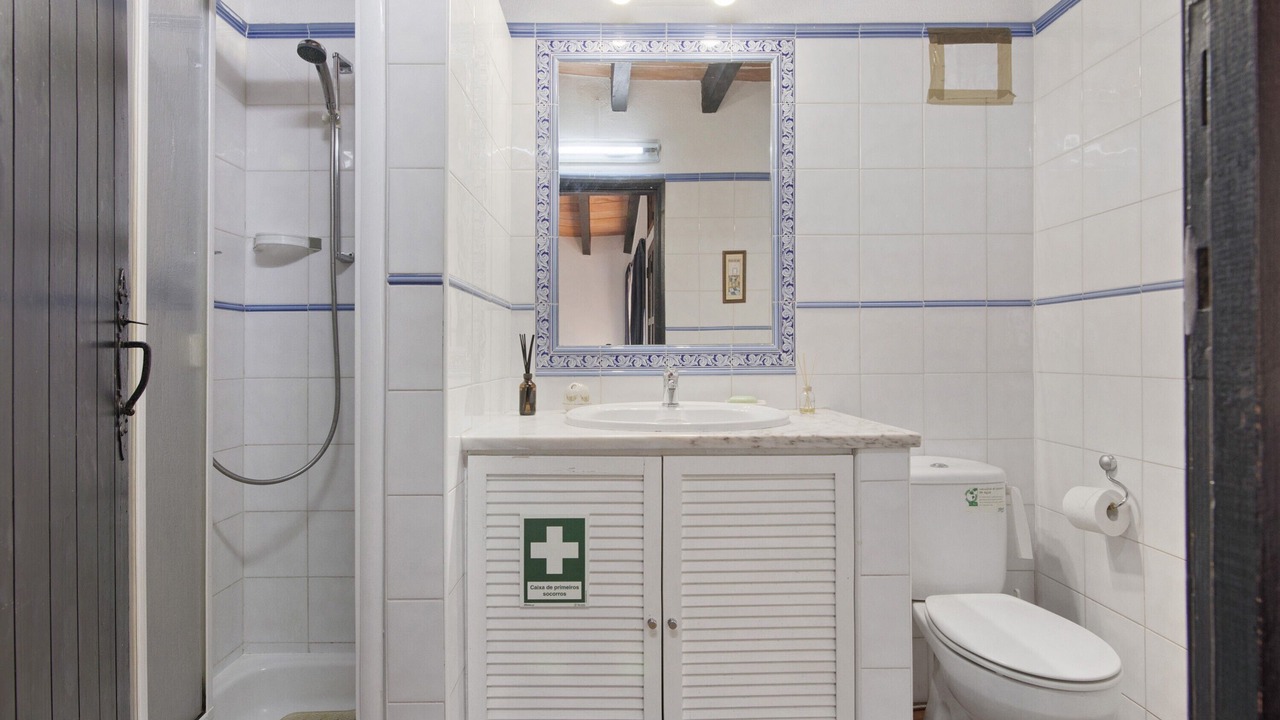 Photo of Bathroom in Santa Luzia