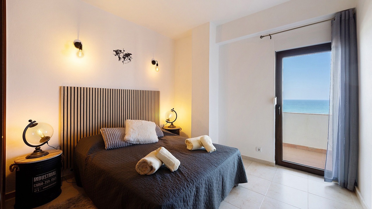 Photo of Bedroom in Alvor
