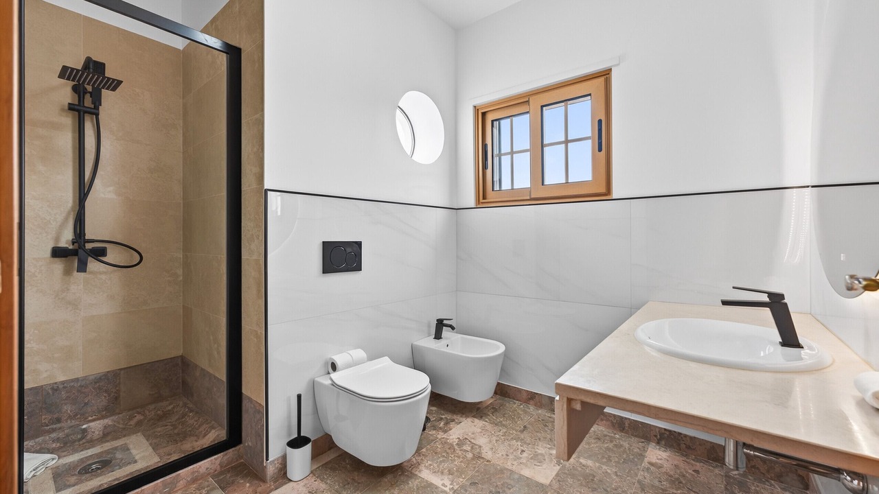 Photo of Bathroom in Sao Bras de Alportel