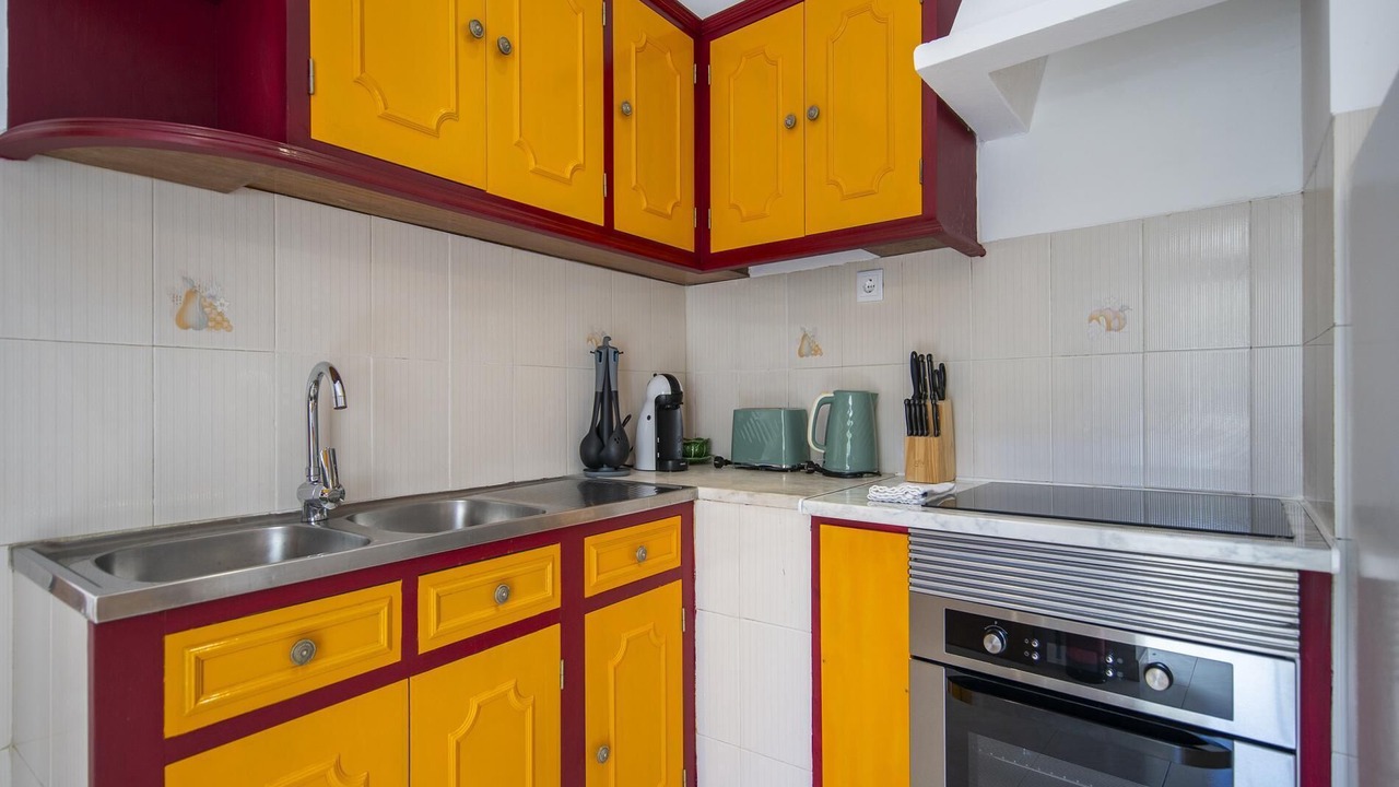 Photo of Kitchen in Bensafrim