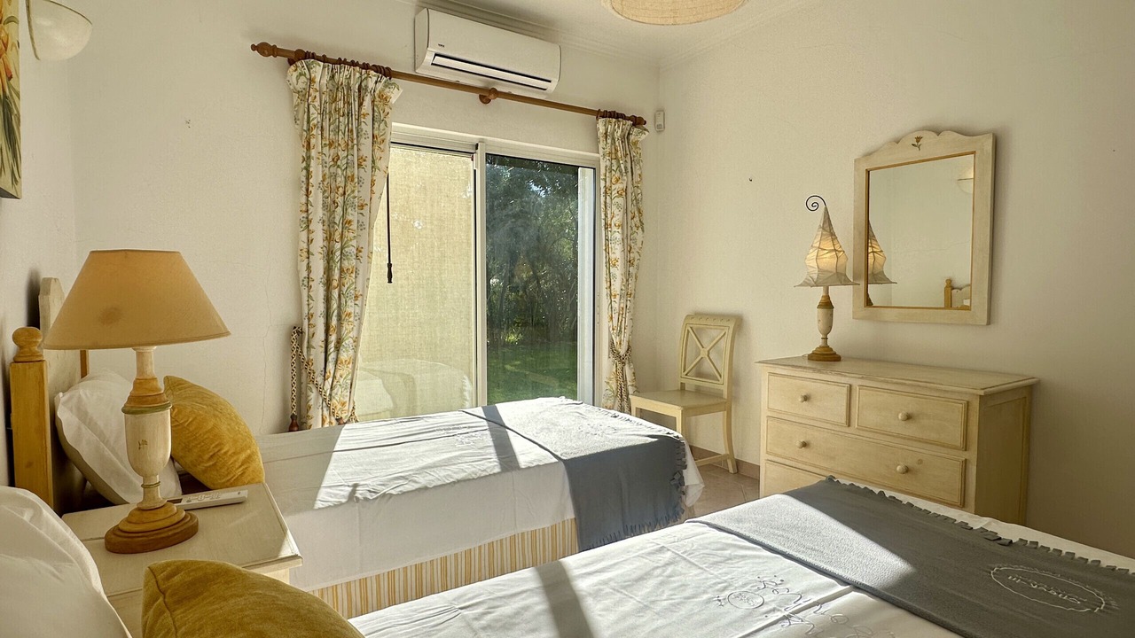 Photo of Bedroom in Branqueira