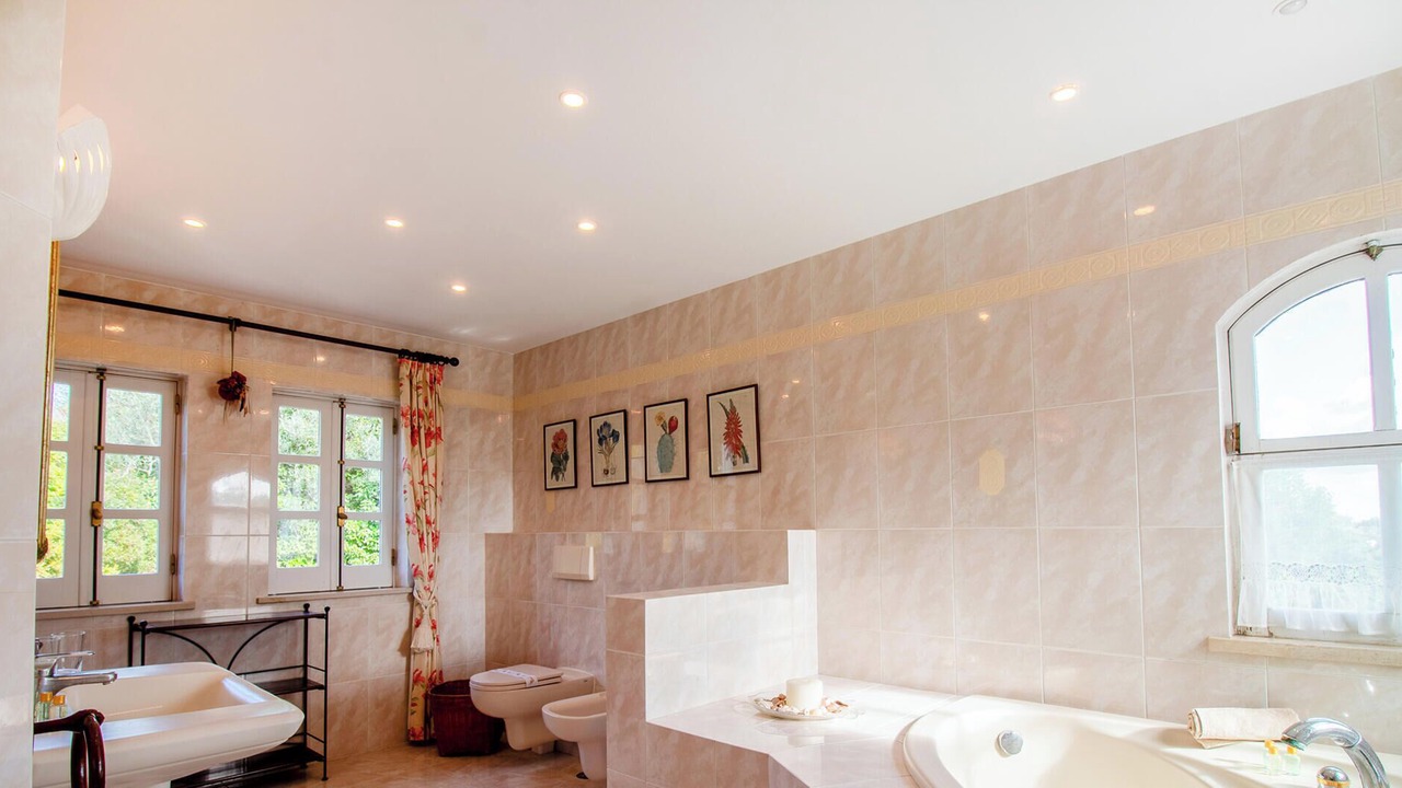 Photo of Bathroom in Quinta das Raposeiras