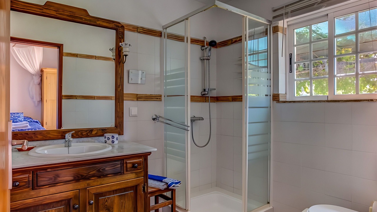 Photo of Bathroom in Alcalar