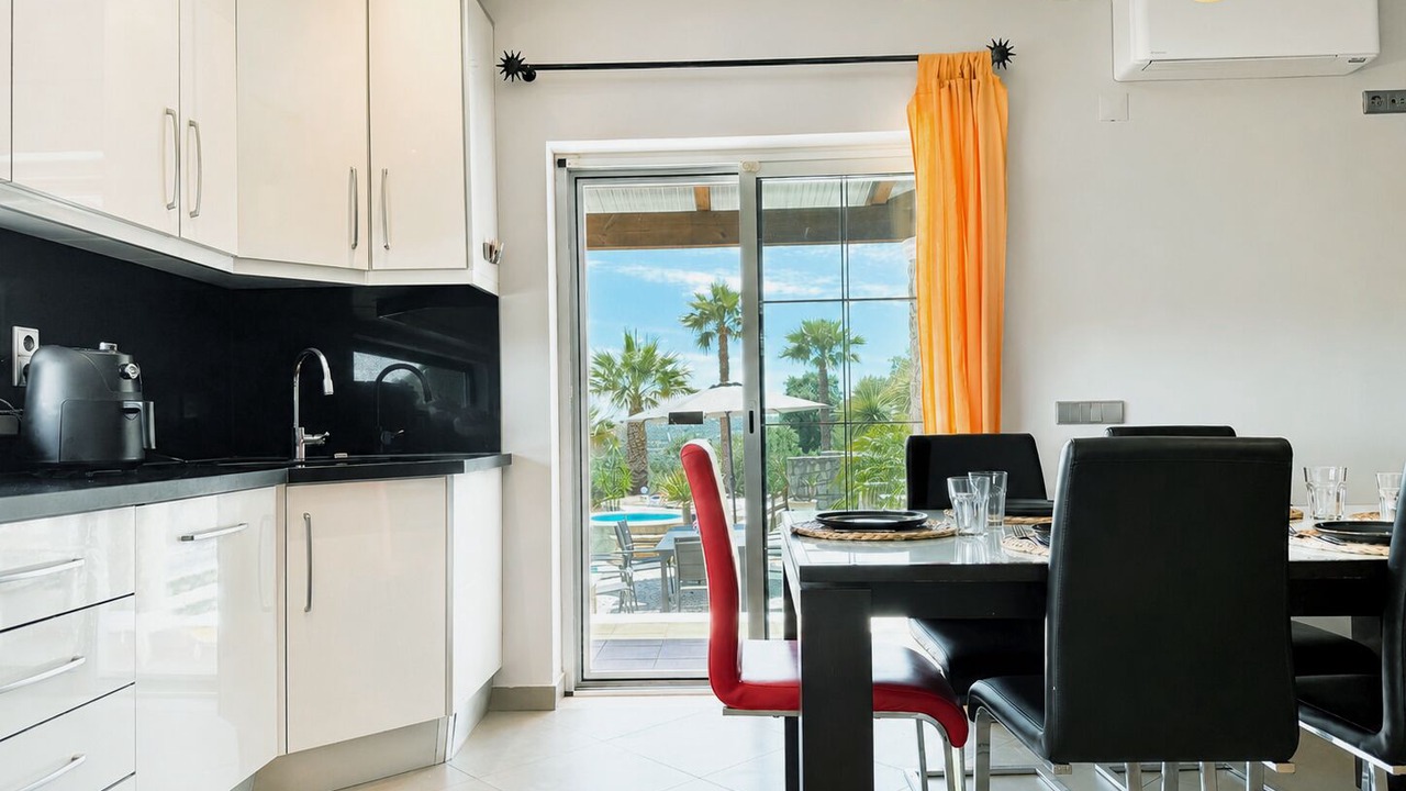 Photo of Kitchen in Sao Bras de Alportel