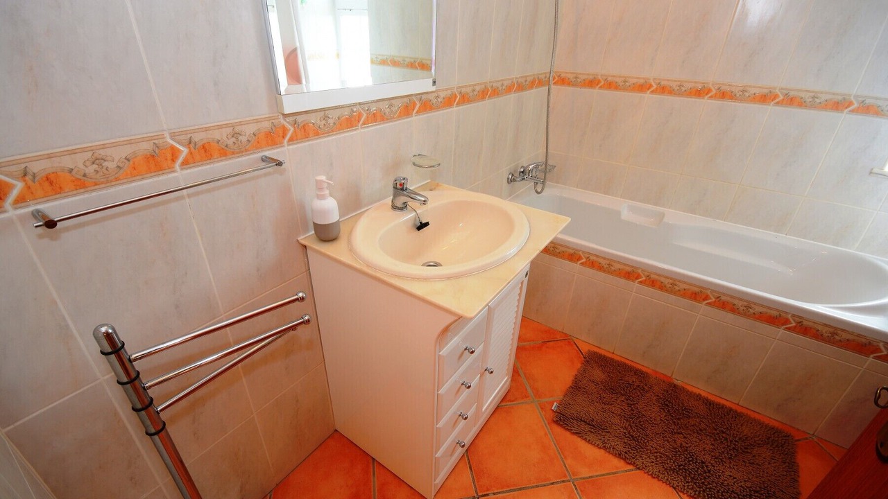 Photo of Bathroom in Monte Raposo
