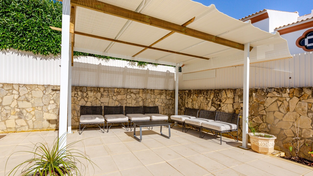 Photo of Patio Balcony in Olhos D'Agua