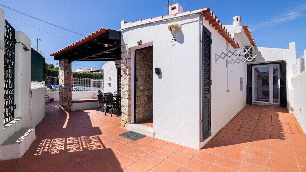 Photo of Outdoor in Oura
