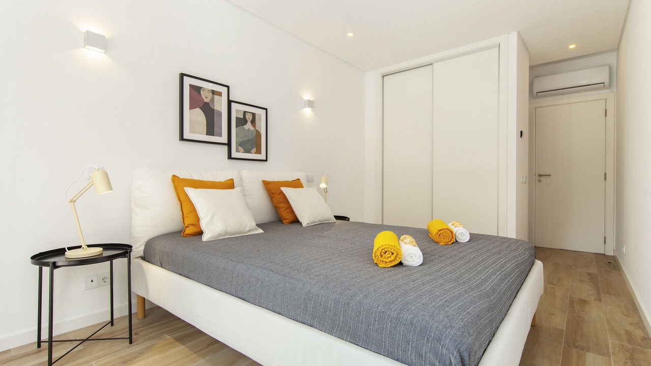 Photo of Bedroom in Quarteira