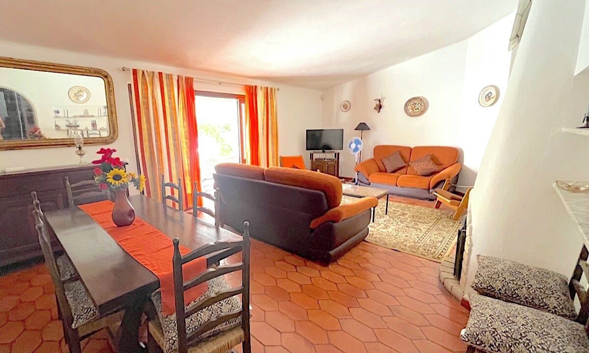 Photo of Livingroom in Vale de Centianes