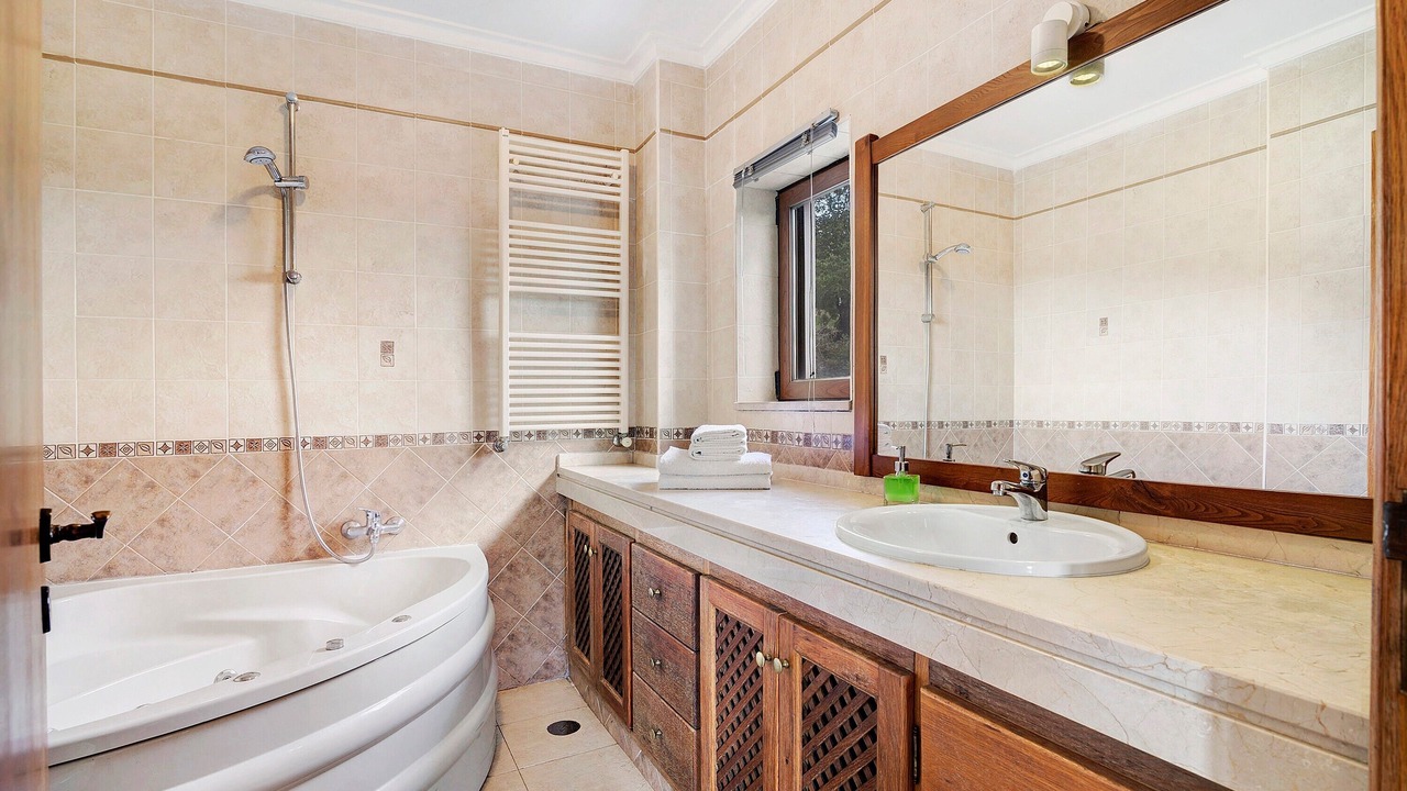 Photo of Bathroom in Sao Bras de Alportel