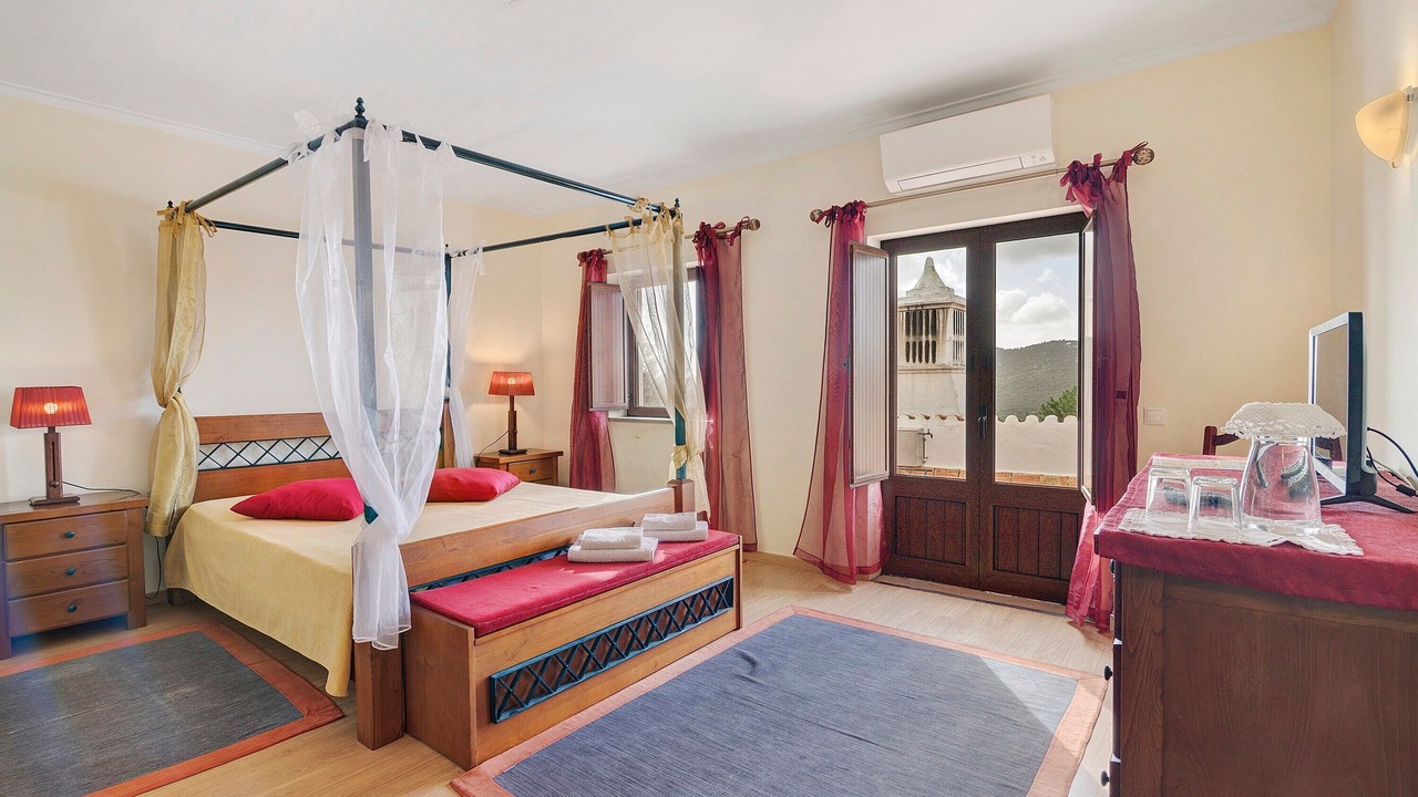 Photo of Bedroom in Sao Bras de Alportel
