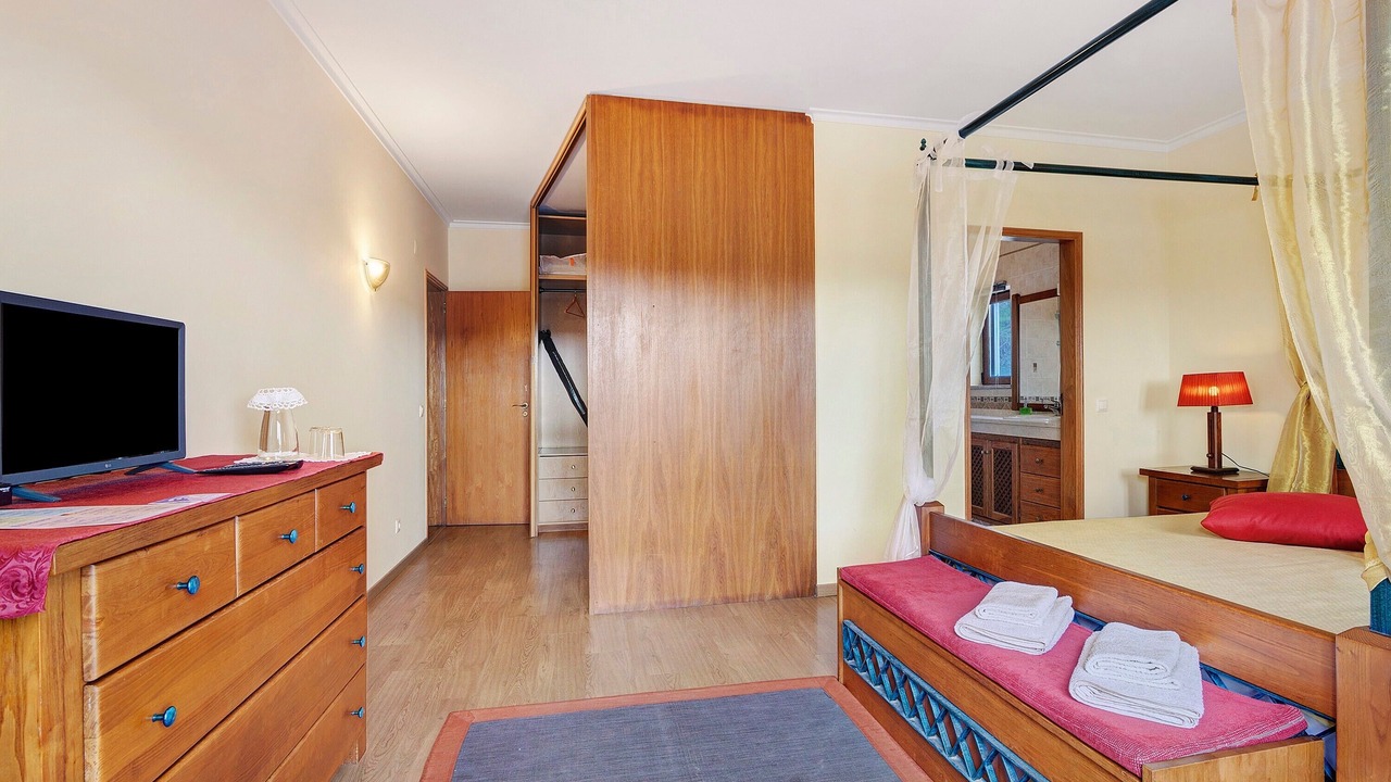 Photo of Bedroom in Sao Bras de Alportel