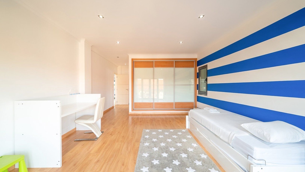 Photo of Bedroom in Charneca de Caparica e Sobreda