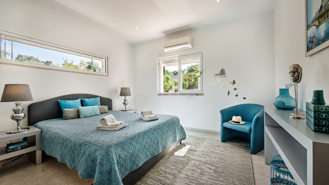 Photo of Bedroom in Apra