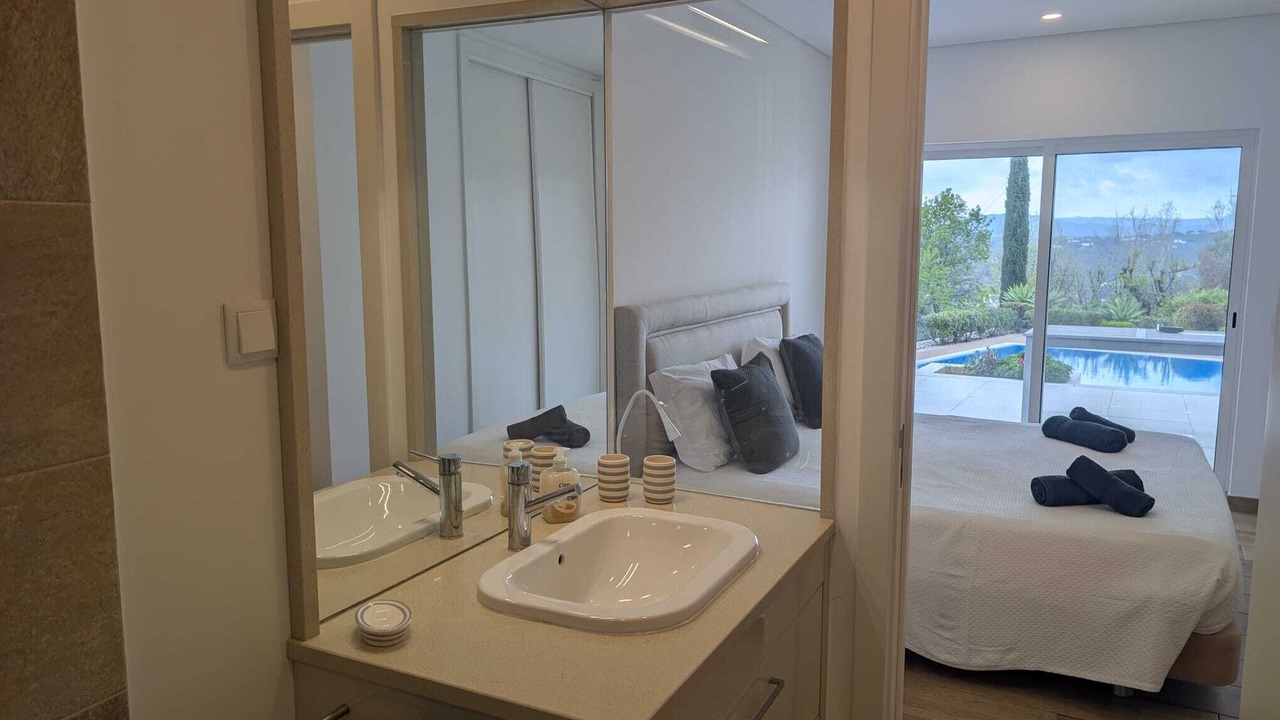 Photo of Bedroom in Querenca