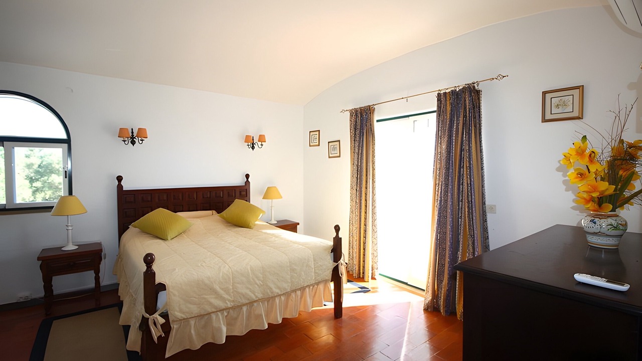 Photo of Bedroom in Mato Serrao