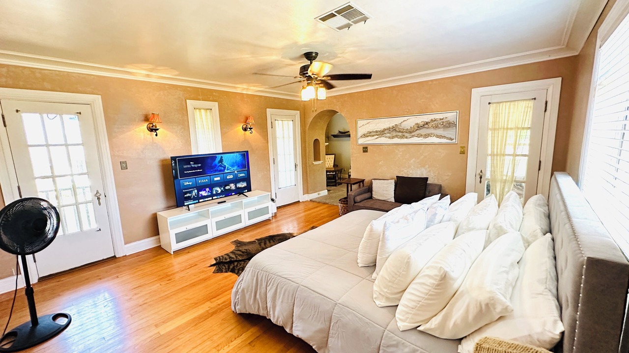 Photo of Bedroom in Ada