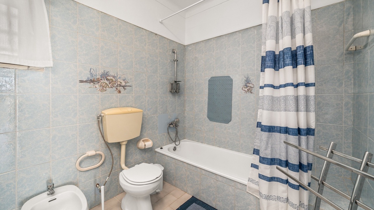 Photo of Bathroom in Monte Raposo