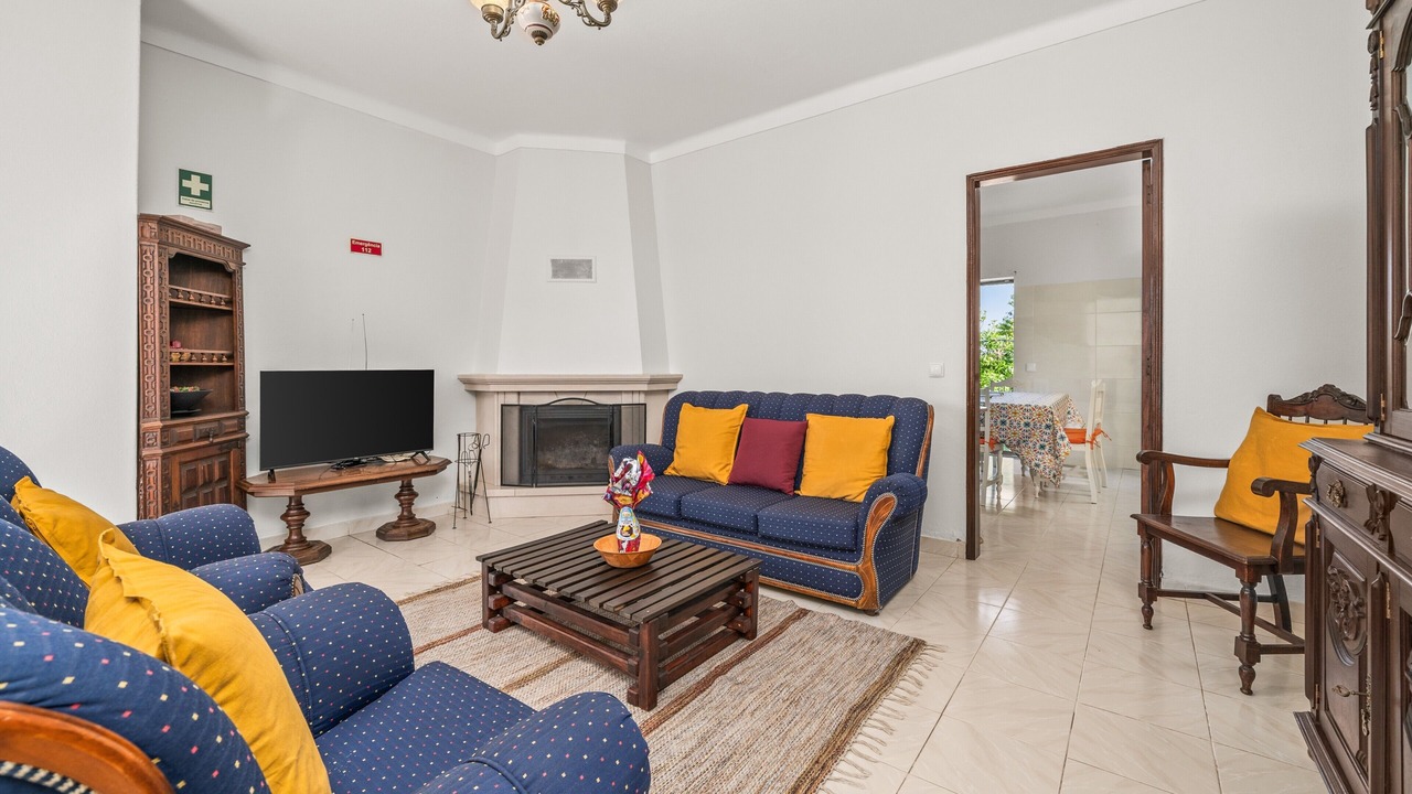 Photo of Livingroom in Monte Raposo