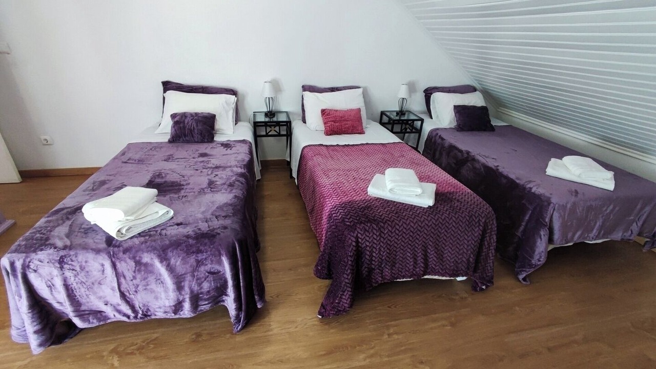 Photo of Bedroom in Arruda dos Pisoes