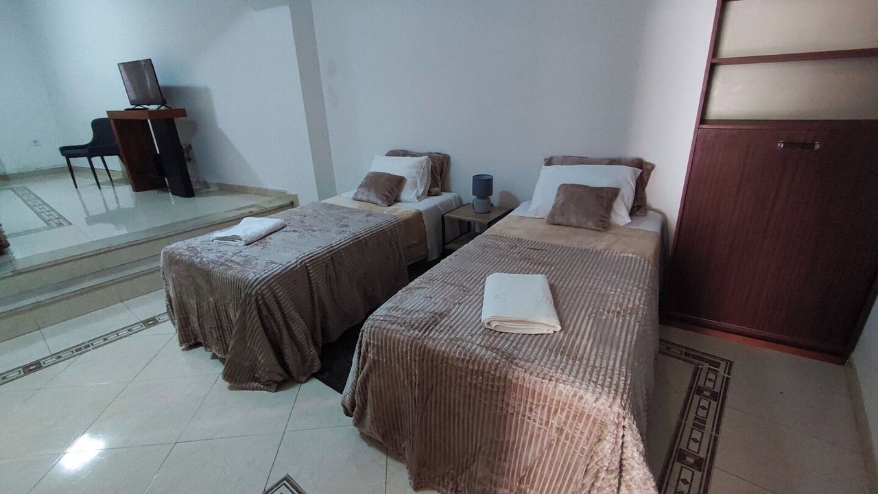 Photo of Bedroom in Arruda dos Pisoes
