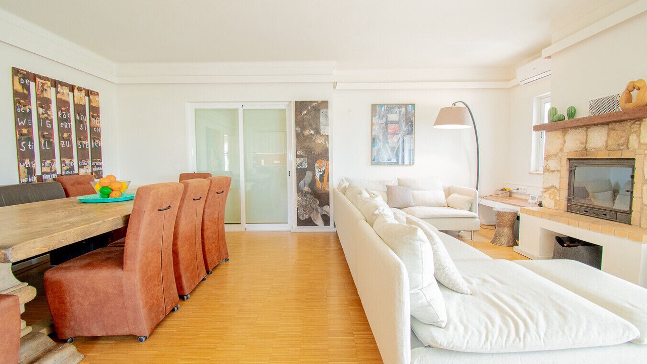 Photo of Livingroom in Lagoa e Carvoeiro