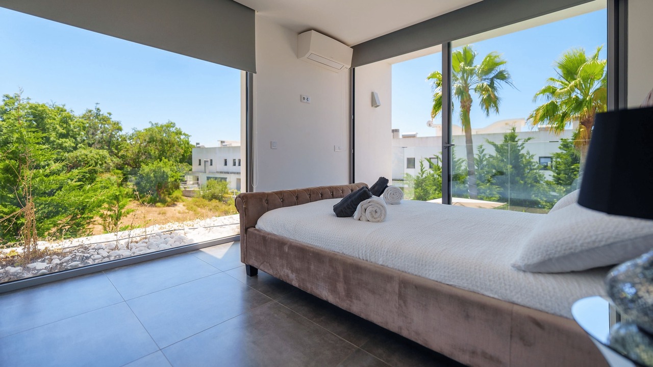 Photo of Bedroom in Pera