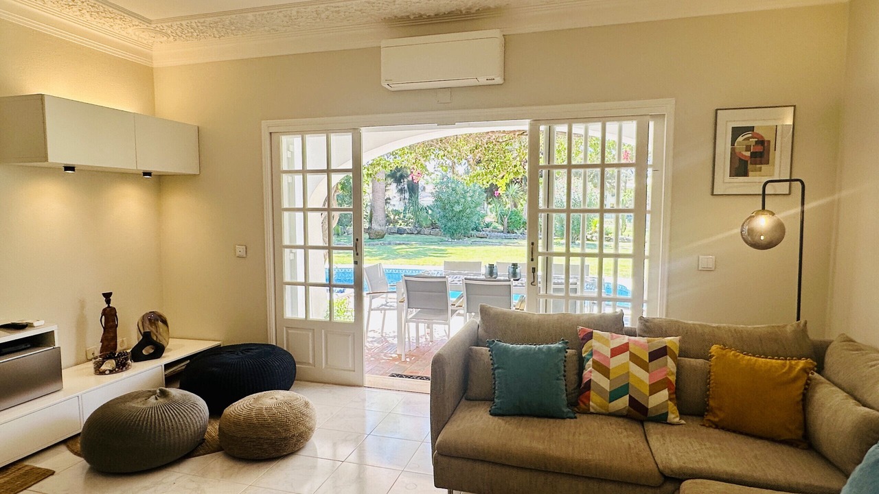 Photo of Livingroom in Quarteira