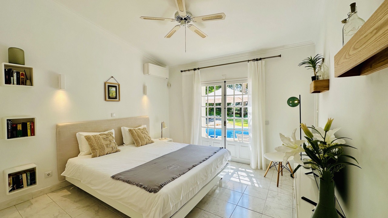 Photo of Bedroom in Quarteira